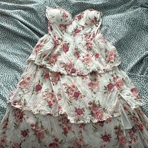 Altars state floral floor length dress, corset back